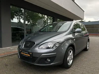 Gebraucht Seat Altea XL Copa 125 PS (91 kW) 2013 Grau Van / Kleinbus