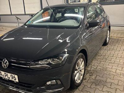 Gebraucht VW Polo Comfortline 95 PS (69 kW) 2019 Grau Kleinwagen