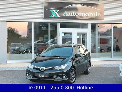 Gebraucht Toyota Auris Touring Sports Design 111 PS (81 kW) 2016 Schwarz Kombi