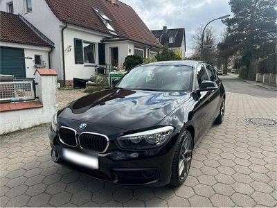 Gebraucht BMW 118 136 PS (100 kW) 2018 Schwarz Kleinwagen