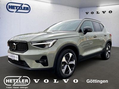 Gebraucht Volvo XC40 Plus 197 PS (144 kW) 2024 Sage green / metallic SUV