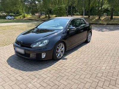 Gebraucht VW Golf Cabriolet GTI 211 PS (155 kW) 2014 Schwarz Cabrio