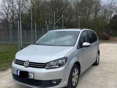 Gebraucht VW Touran 105 PS (77 kW) 2012 Silber Van / Kleinbus