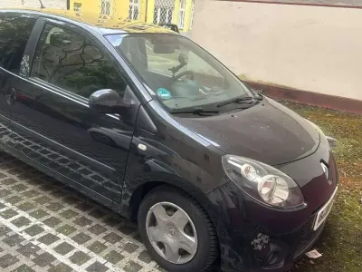 Gebraucht Renault Twingo 76 PS (55 kW) 2010 Schwarz Kleinwagen