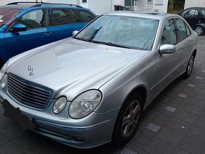 Mercedes E350