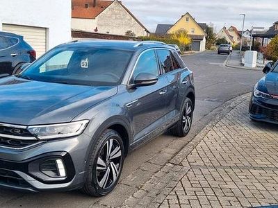 Gebraucht VW T-Roc R-line 150 PS (110 kW) 2022 Grau SUV
