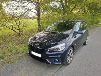 Gebraucht BMW 218 Gran Tourer Sport Line 150 PS (110 kW) 2017 Blau Van / Kleinbus