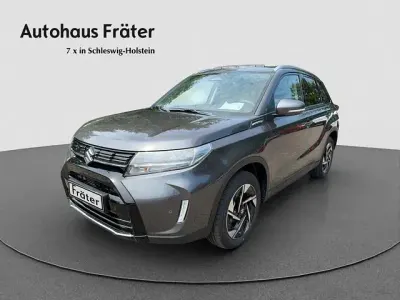 Neu Suzuki Vitara Comfort+ 110 PS (80 kW) 2026 Grau SUV