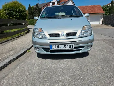 Occasion Renault Scénic II 107 ch (78 kW) 2008 Gris Monospace