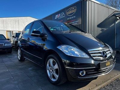 Gebraucht Mercedes A160 95 PS (69 kW) 2010 Schwarz Limousine
