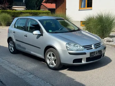 Gebraucht VW Golf IV 102 PS (75 kW) 2005 Silber Limousine