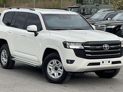 Weiß Gebraucht 2024 Toyota Land Cruiser SUV | 197.600 €