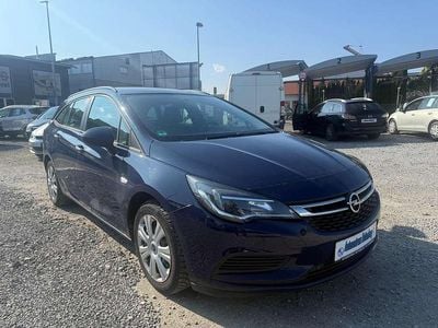 Gebraucht Opel Astra Edition 95 PS (69 kW) 2018 Blau Kombi