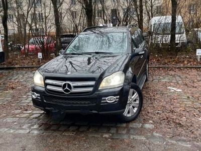 Mercedes GL320