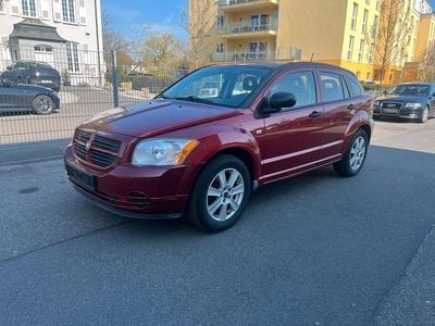 Gebraucht Dodge Caliber 150 PS (110 kW) 2010 Rot Kleinwagen