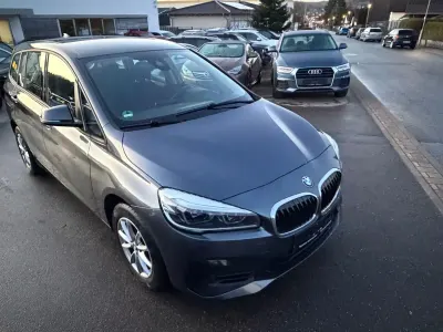 Gebraucht BMW 216 Gran Tourer Advantage 109 PS (80 kW) 2021 Grau Van / Kleinbus