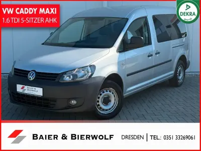 Gebraucht VW Caddy Maxi 102 PS (75 kW) 2011 Silber Van / Kleinbus