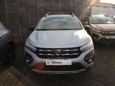 Gebraucht Dacia Sandero Essentiel 101 PS (74 kW) 2021 Grau Limousine