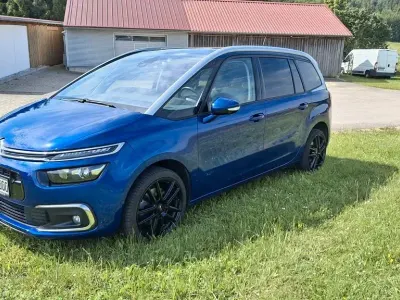 Gebraucht Citroën C4 SpaceTourer Shine 150 PS (110 kW) 2018 Blau Van / Kleinbus