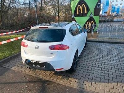 Weiß Gebraucht 2010 Seat Leon FR Limousine | 5.000 € (Fairer Preis)