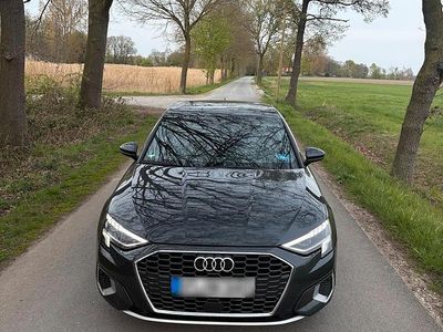 Używany Audi A3 Advanced Plus 150 KM (110 kW) 2022 Szary Sedan/Limuzyna