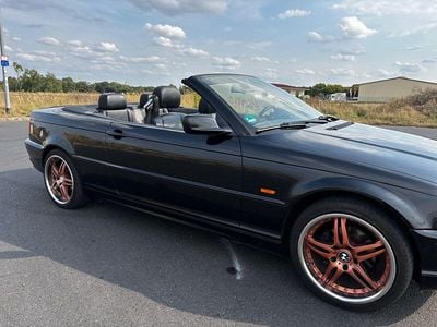 Gebraucht BMW 318 Cabriolet Sport Line 143 PS (105 kW) 2003 Schwarz Cabrio