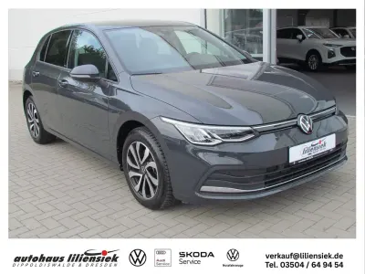 Gebraucht VW Golf VIII Active 131 PS (96 kW) 2023 Uranograu Limousine