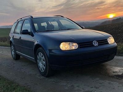 Gebraucht VW Golf IV 105 PS (77 kW) 2001 Blau Kombi