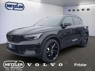 Neu Volvo XC40 Plus 163 PS (119 kW) 2026 Onyx black / metallic SUV
