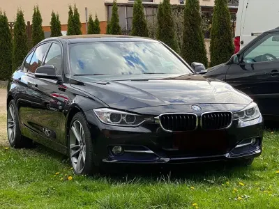 Gebraucht BMW 335 Sport Line 313 PS (230 kW) 2013 Schwarz Limousine