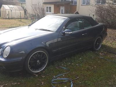 Usata Mercedes CLK230 197 CV (144 kW) 2003 Blu Cabrio