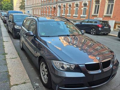 Gebraucht BMW 320 150 PS (110 kW) 2006 Grau Kombi
