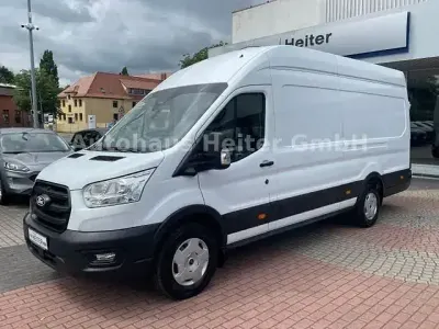 Gebraucht Ford Transit Trend 131 PS (96 kW) 2025 Weiß Van