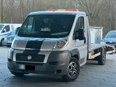 Gebraucht Fiat Ducato 160 PS (117 kW) 2013 Grau Van