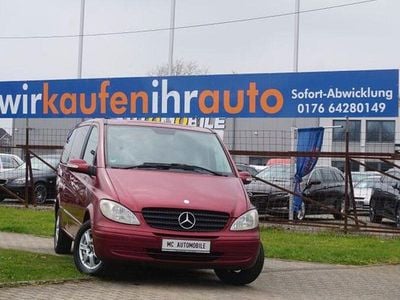 Gebraucht Mercedes Viano 150 PS (110 kW) 2006 Rot Van / Kleinbus