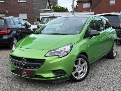 Używany Opel Corsa Color Edition 95 KM (69 kW) 2017 Zielony Hatchback