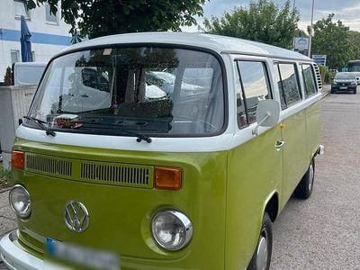 Grün Gebraucht 1976 VW Touran Van / Kleinbus | 21.111 €
