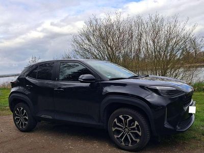 Gebraucht Toyota Yaris Cross Comfort 116 PS (85 kW) 2024 Schwarz SUV