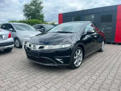 Gebraucht Honda Civic Comfort 99 PS (72 kW) 2009 Crystal black p. Kleinwagen