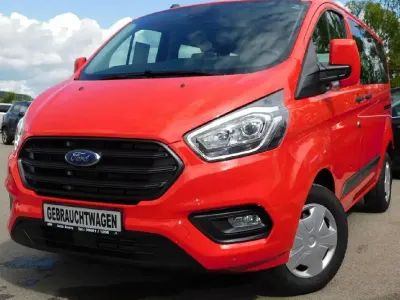 Gebraucht Ford Transit Trend 170 PS (125 kW) 2022 Rot Kombi