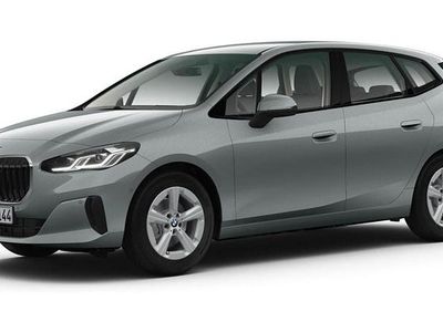 Grau Gebraucht 2025 BMW 220 Active Tourer Luxury Line Van / Kleinbus | 34.624 € (Superpreis)