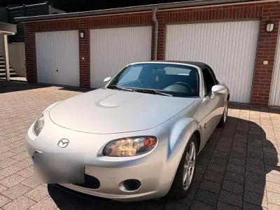 Usata Mazda MX5 126 CV (92 kW) 2006 Argento Cabrio