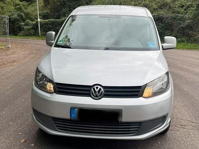 Gebraucht VW Caddy Maxi 102 PS (75 kW) 2011 Silber Van / Kleinbus