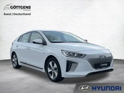 Gebraucht Hyundai Ioniq Premium 88 kW (120 PS) 2018 Weiß Kleinwagen