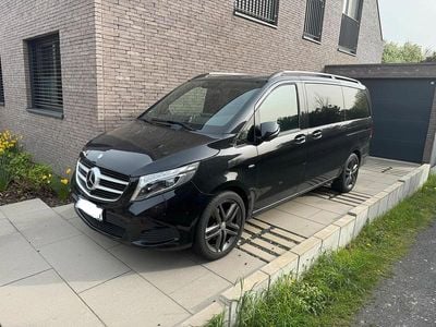 Usata Mercedes V250 Avantgarde 190 CV (139 kW) 2017 Nero Monovolume