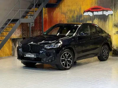 Gebraucht BMW X4 M Sport 286 PS (210 kW) 2024 Schwarz SUV