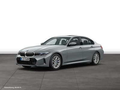 Gebraucht BMW 330e M Sport 292 PS (214 kW) 2025 Grau Limousine