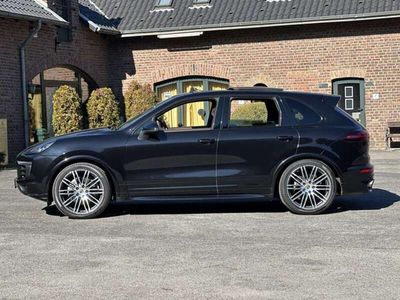Porsche Cayenne Turbo