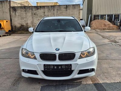 Gebraucht BMW 320 M Sport 184 PS (135 kW) 2011 Weiß Kombi