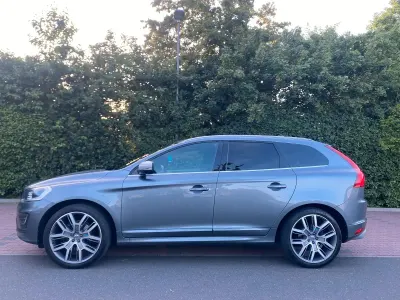 Gebraucht Volvo XC60 200 PS (147 kW) 2017 Grau SUV